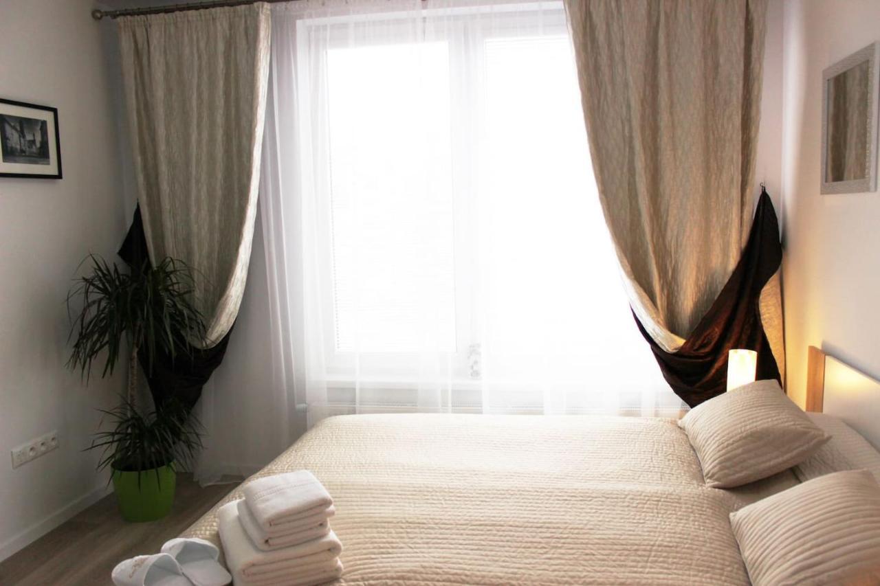 Leo Apartment Free Parking - Augusta Bratislava Ngoại thất bức ảnh
